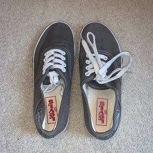 Grey Levi’s Sneakers